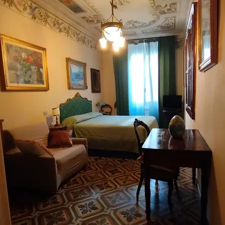 Maison d'hôtes Dimora Della Torre A Due Passi Dal Mare