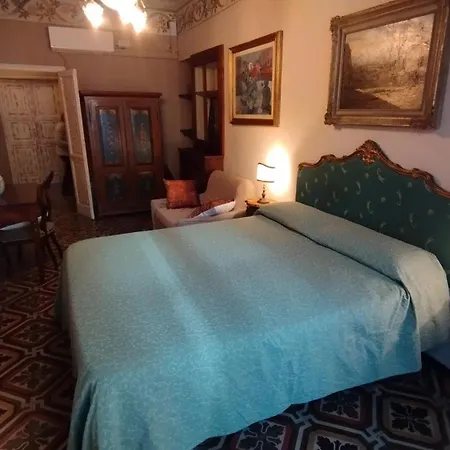 Pensión Dimora Della Torre A Due Passi Dal Mare 3*