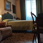 Dimora Della Torre A Due Passi Dal Mare Sestri Levante