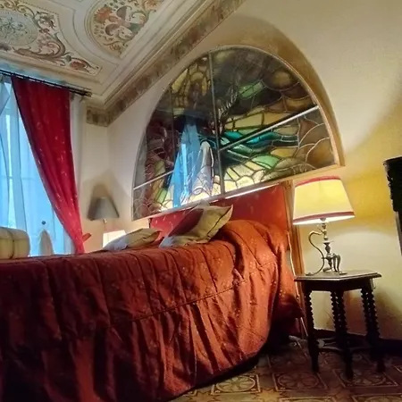 Dimora Della Torre A Due Passi Dal Mare 东塞斯特里