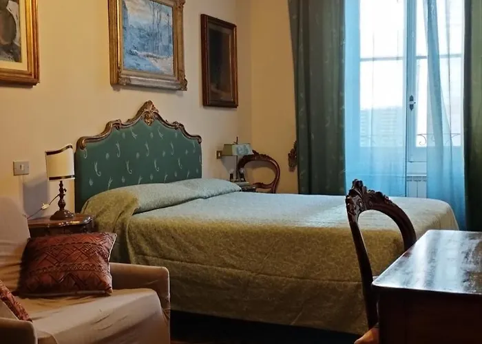 Dimora Della Torre A Due Passi Dal Mare