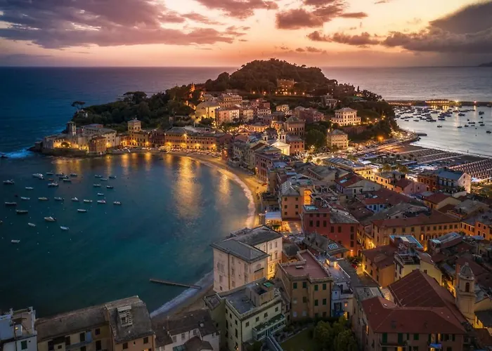 Dimora Della Torre A Due Passi Dal Mare 招待所 3*